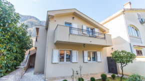 Гостиница Veron Apartments  Котор